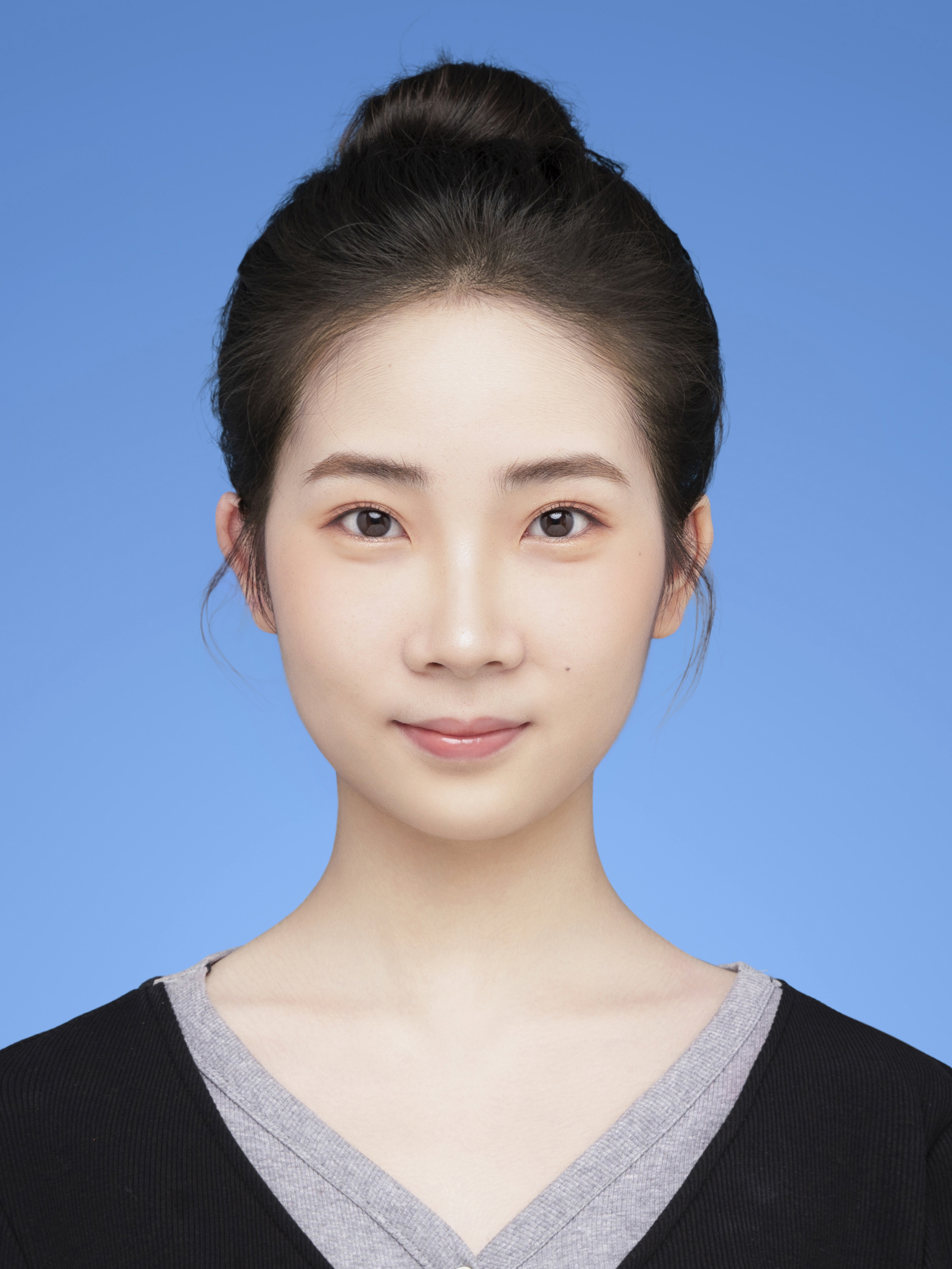 许媛.jpg